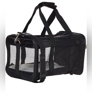 Sherpa Deluxe Pet Carrier